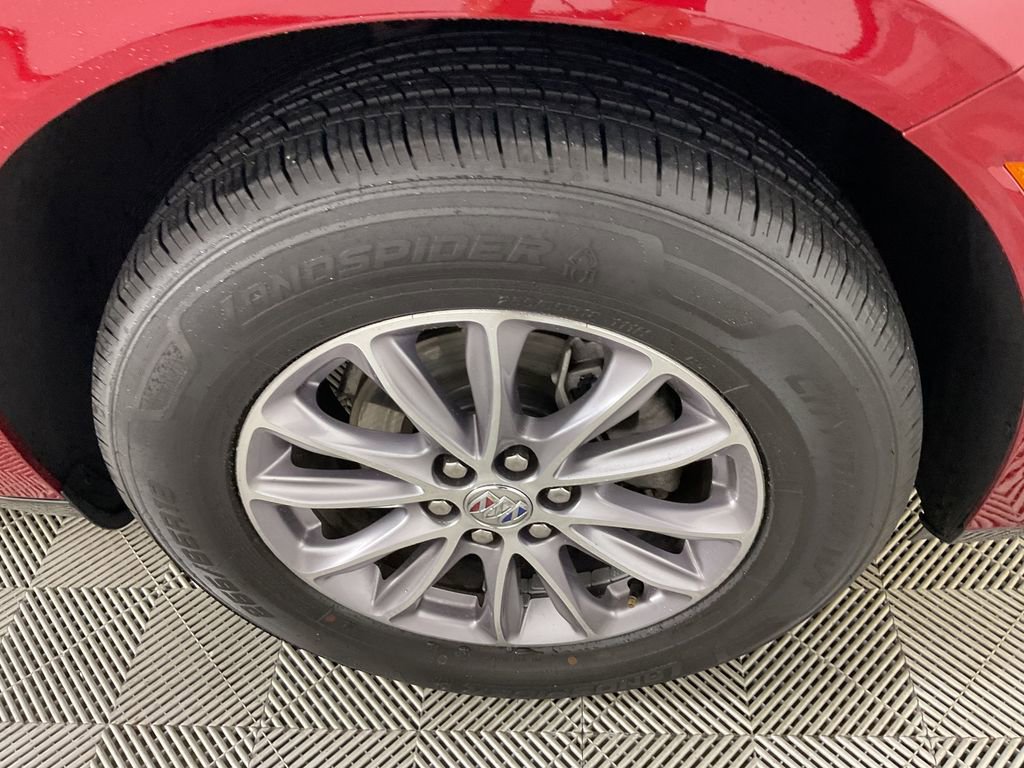 Used 2024 Buick Enclave Premium image 11