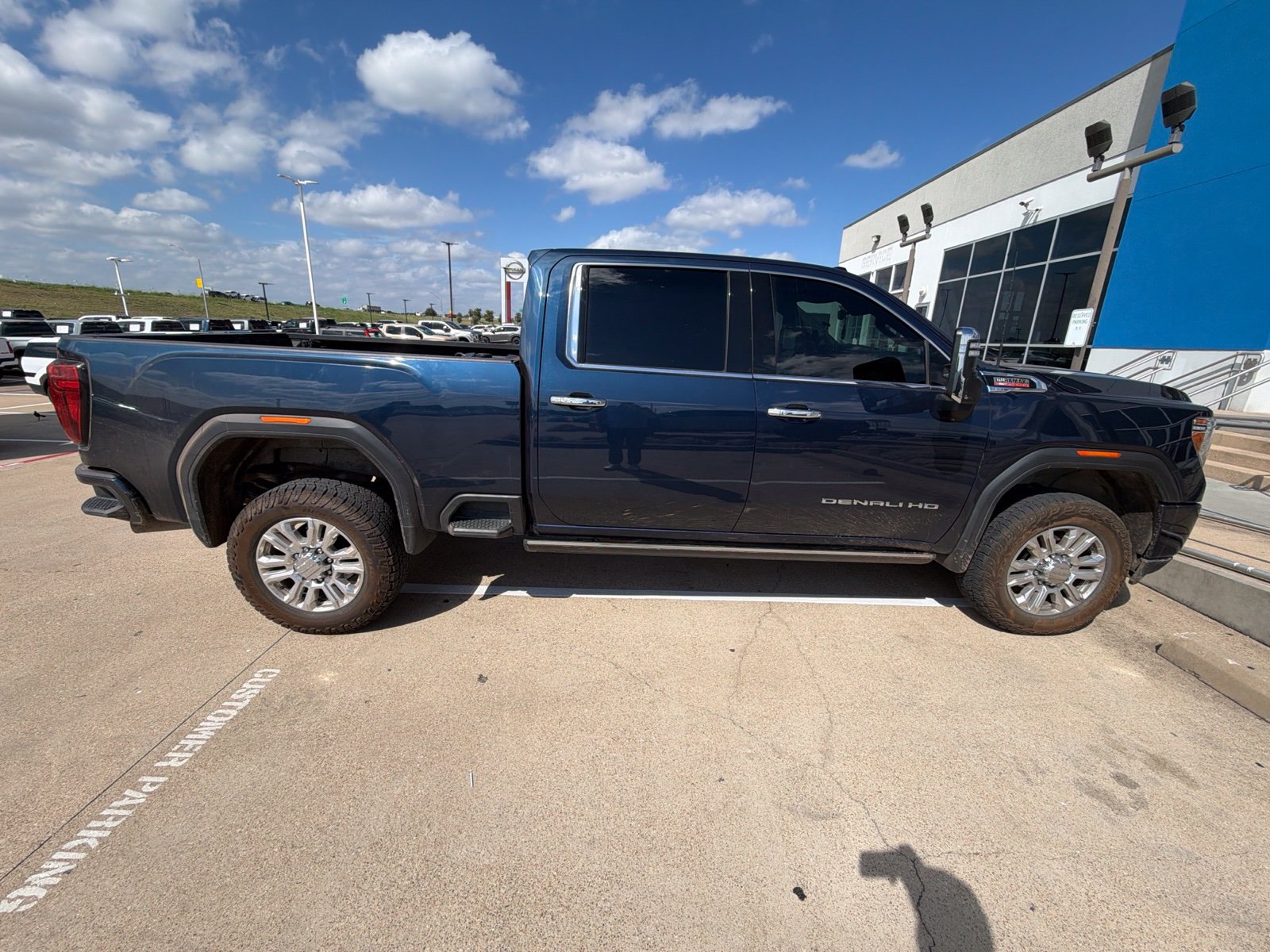 Used 2023 GMC Sierra 3500 Denali w/ Denali Ultimate Package AWD/4WD image 20