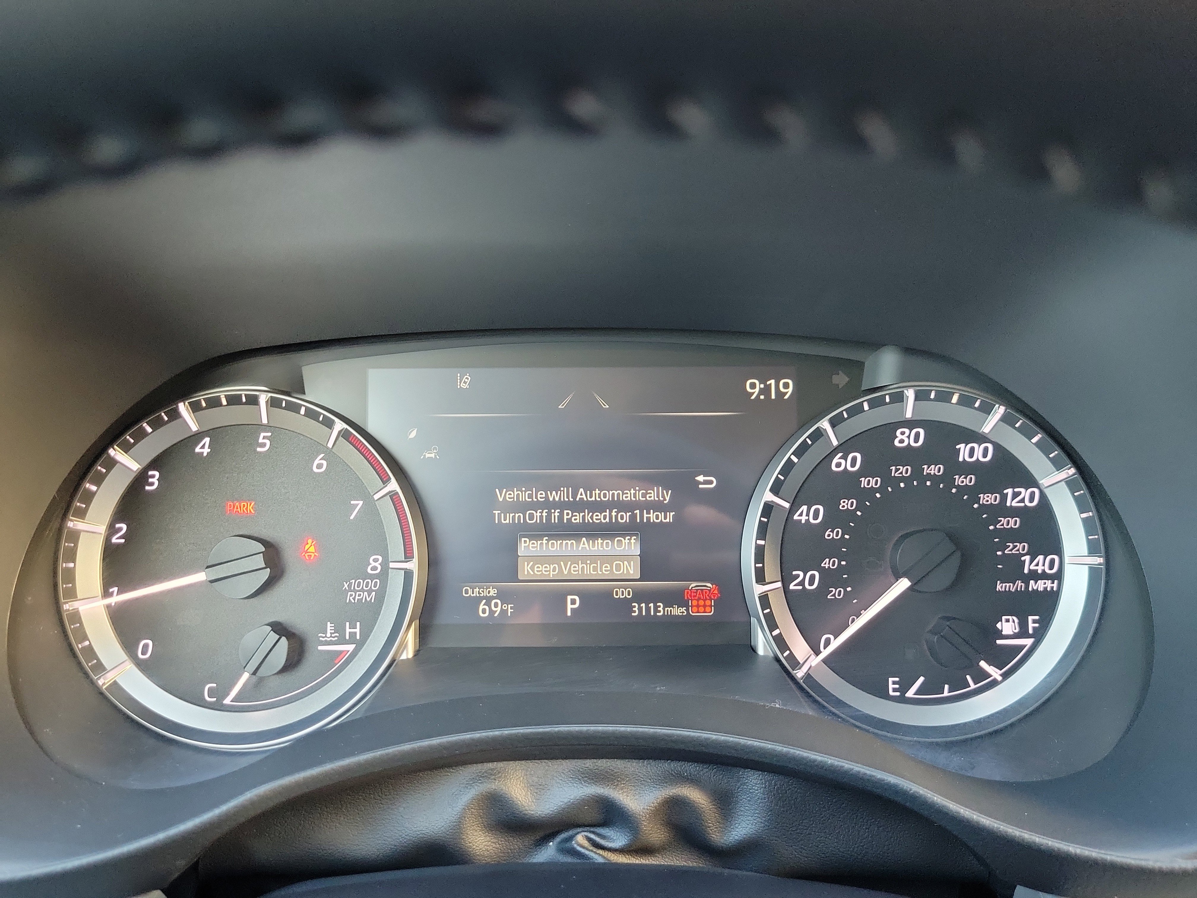 Used 2025 Toyota Highlander LE image 17