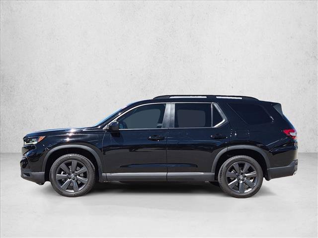 Used 2025 Honda Pilot Sport image 9