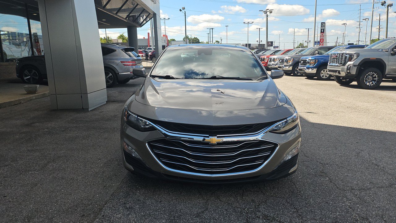 Used 2024 Chevrolet Malibu LT FWD image 7