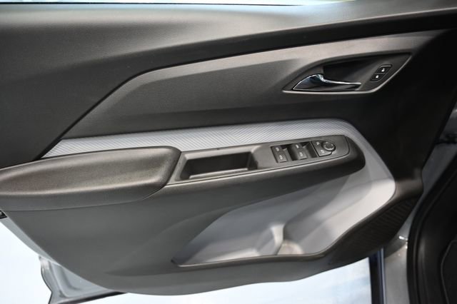 New 2027 Chevrolet Bolt LT FWD image 23