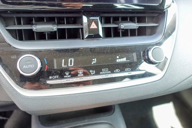 Used 2024 Toyota Corolla LE FWD image 19