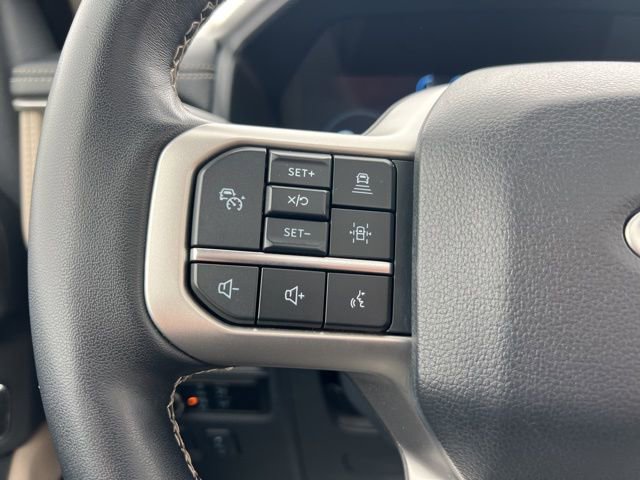 Certified 2023 Ford Expedition Limited image 11