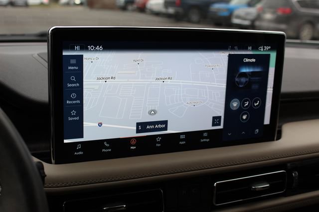 Certified 2023 Lincoln Nautilus Reserve image 23