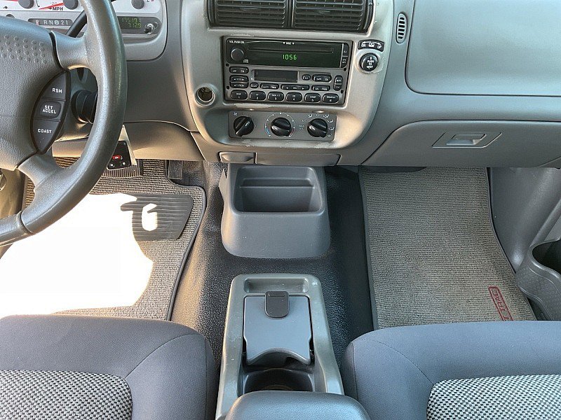 Used 2004 Ford Explorer Sport Trac XLS RWD image 10
