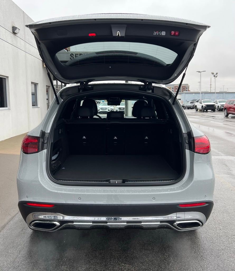 Certified 2026 Mercedes-Benz GLC 300 image 28