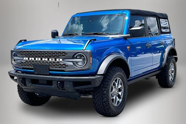 Used 2023 Ford Bronco Badlands AWD/4WD image 2