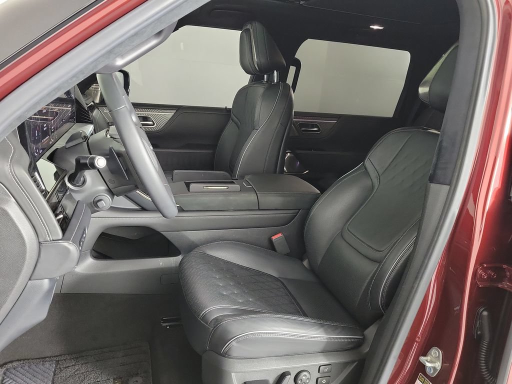 Used 2025 INFINITI QX80 Autograph AWD/4WD image 19