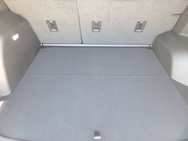 New 2026 Chevrolet Equinox LT w/ Safety and Technology Package FWD image 6