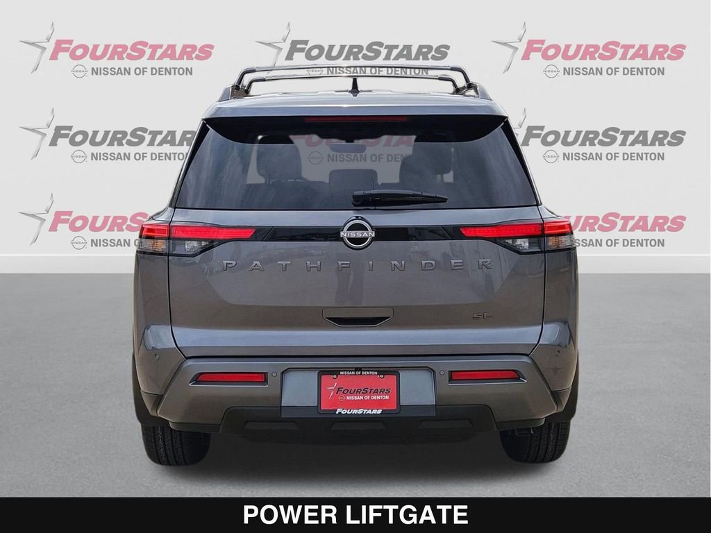 New 2026 Nissan Pathfinder SL image 5