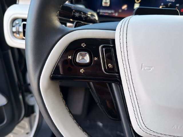 New 2027 Lincoln Aviator Reserve AWD/4WD image 29