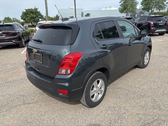 Used 2021 Chevrolet Trax LS w/ Tint and Cruise Package FWD image 3