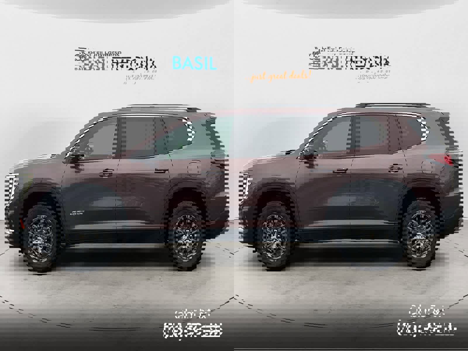 Used 2025 GMC Acadia Elevation image 4