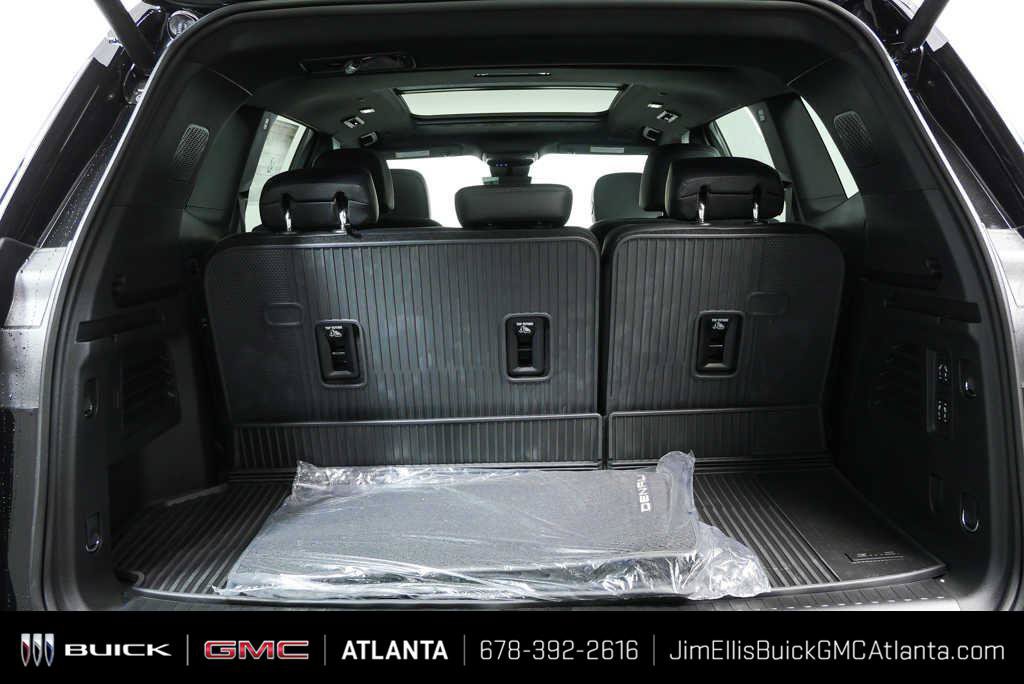 New 2026 GMC Acadia Denali w/ Super Cruise Package FWD image 28