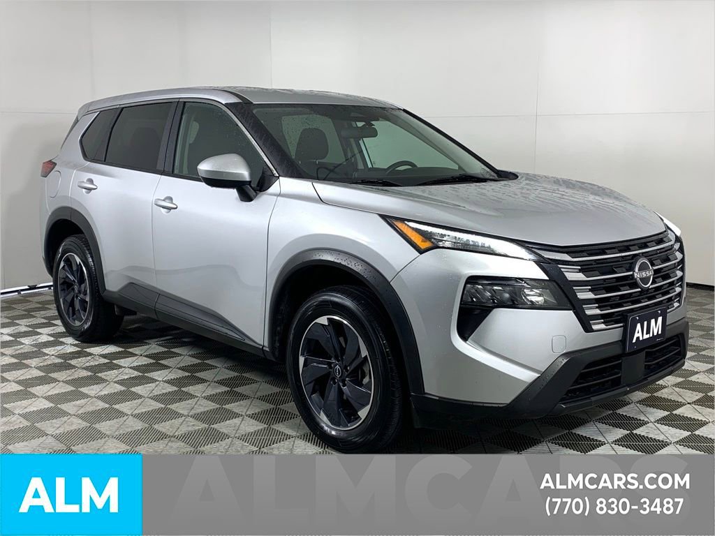 Used 2024 Nissan Rogue SV image 11