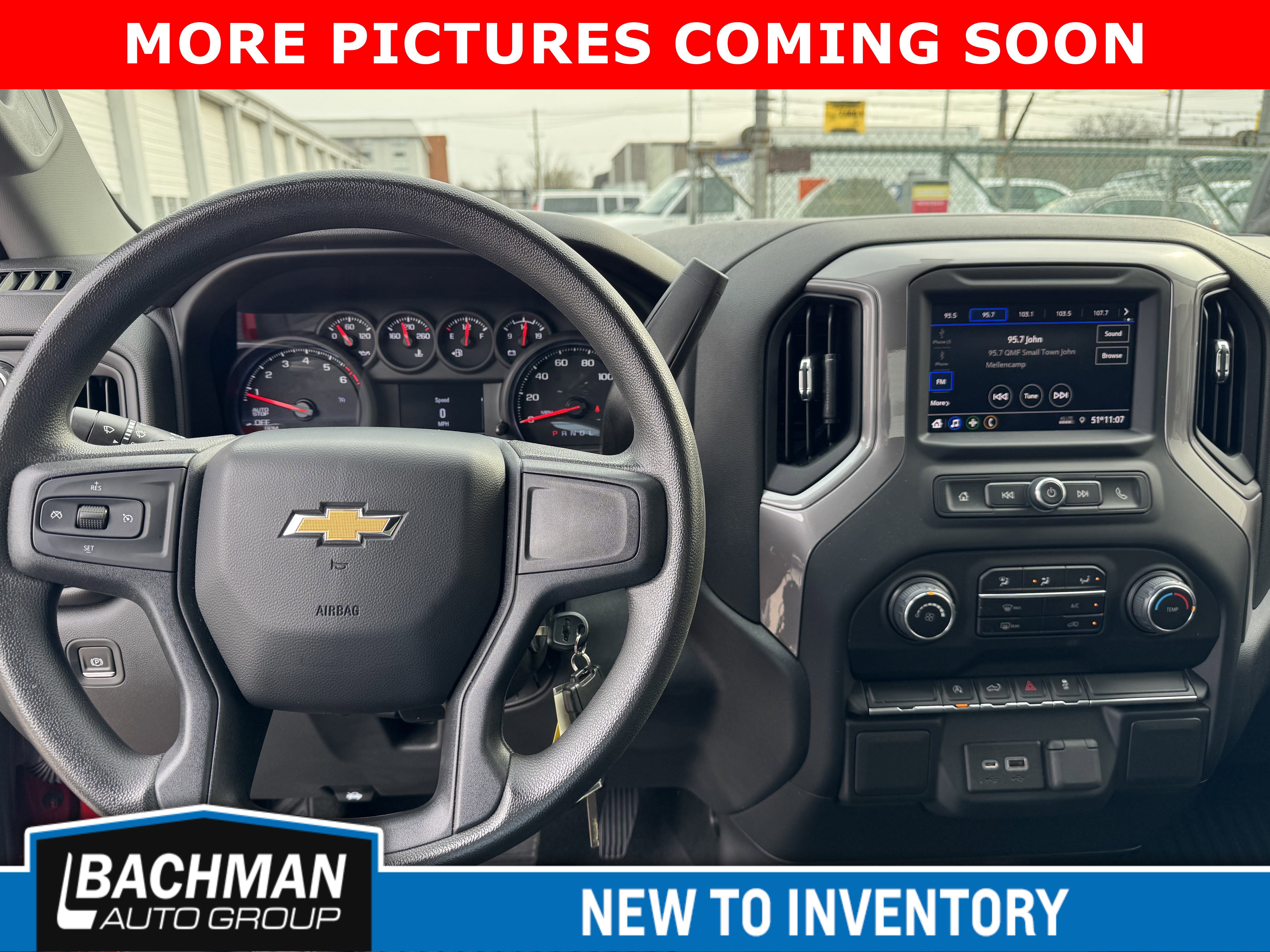 Used 2022 Chevrolet Silverado 1500 Custom image 7