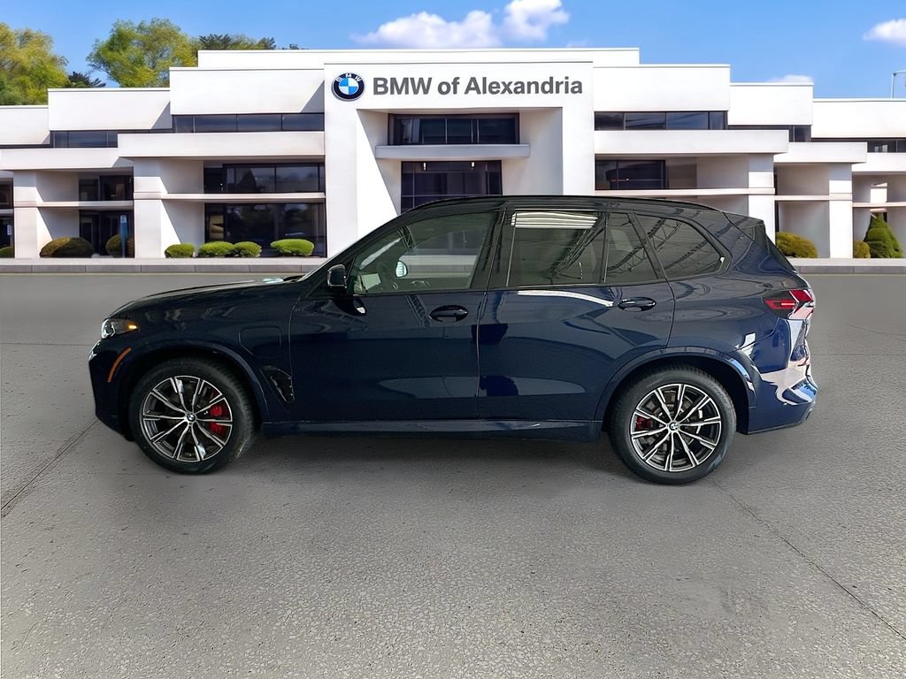 Used 2026 BMW X5 xDrive50e w/ Executive Package AWD/4WD image 4