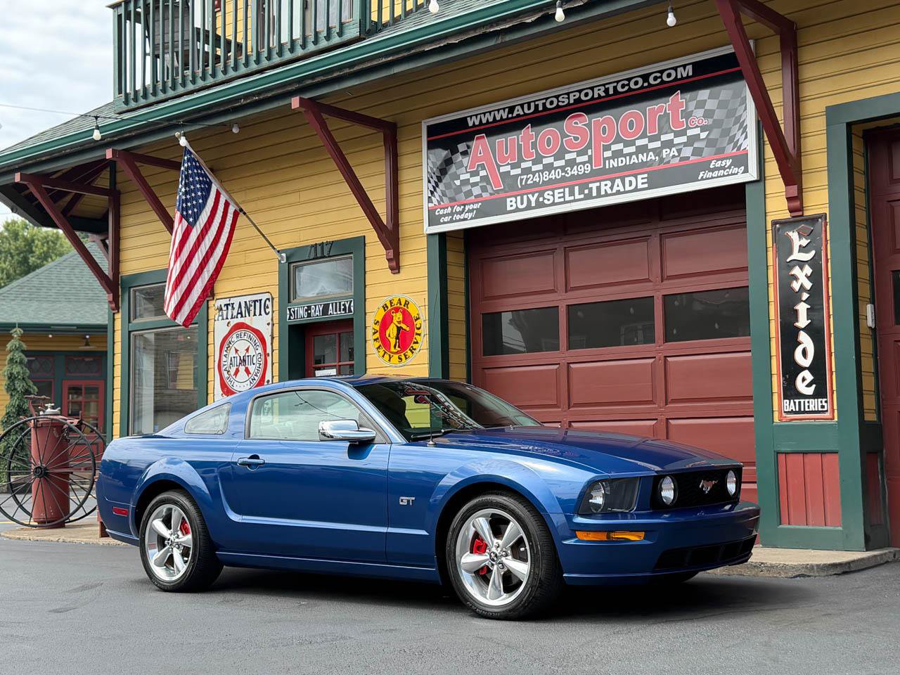 Used 2006 Ford Mustang GT Premium RWD image 1
