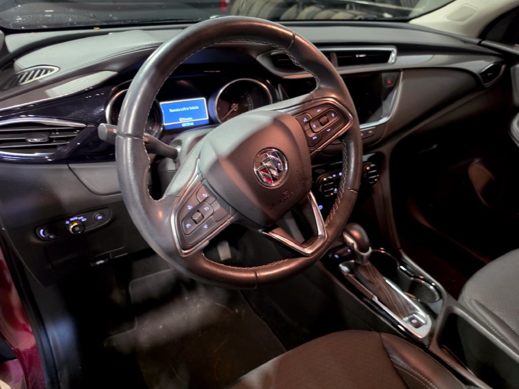 Used 2023 Buick Encore GX Select w/ Experience Buick Package FWD image 4