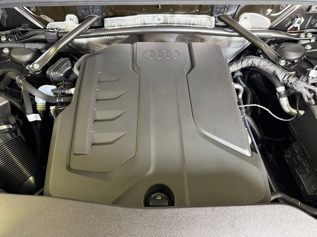 New 2025 Audi Q5 Premium Plus AWD/4WD image 16