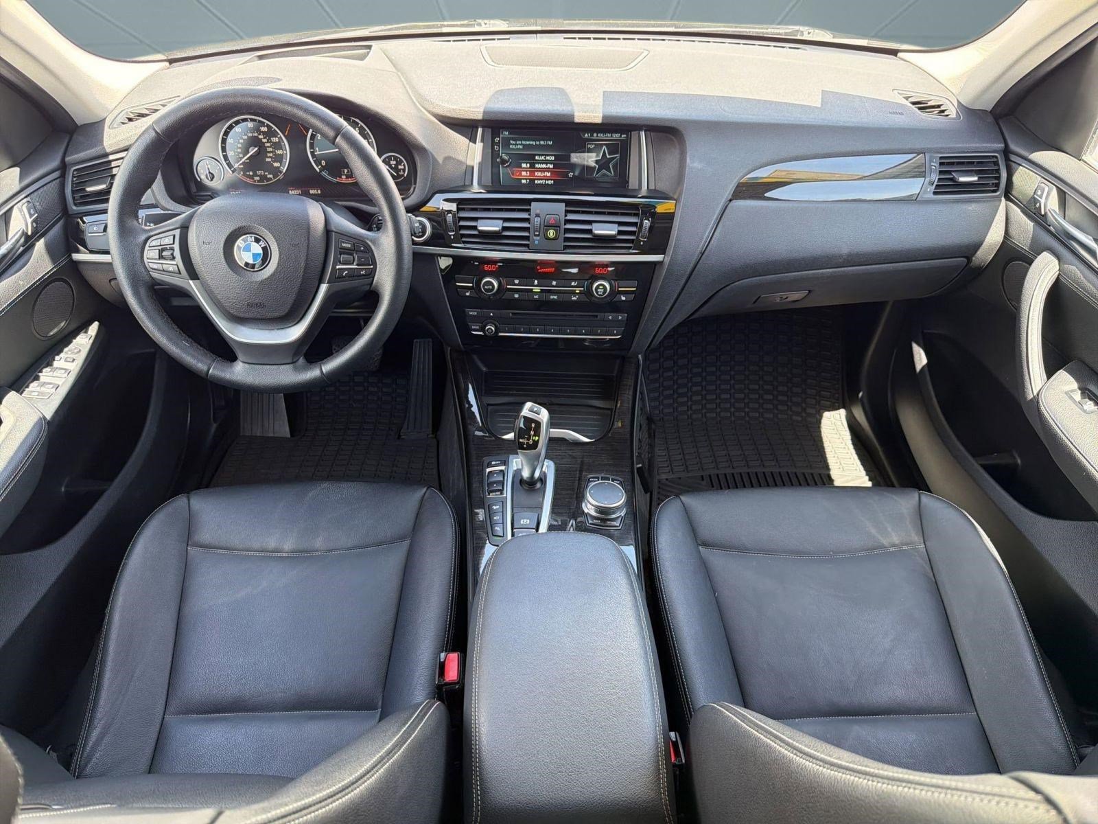 Used 2017 BMW X3 xDrive28i AWD/4WD image 16