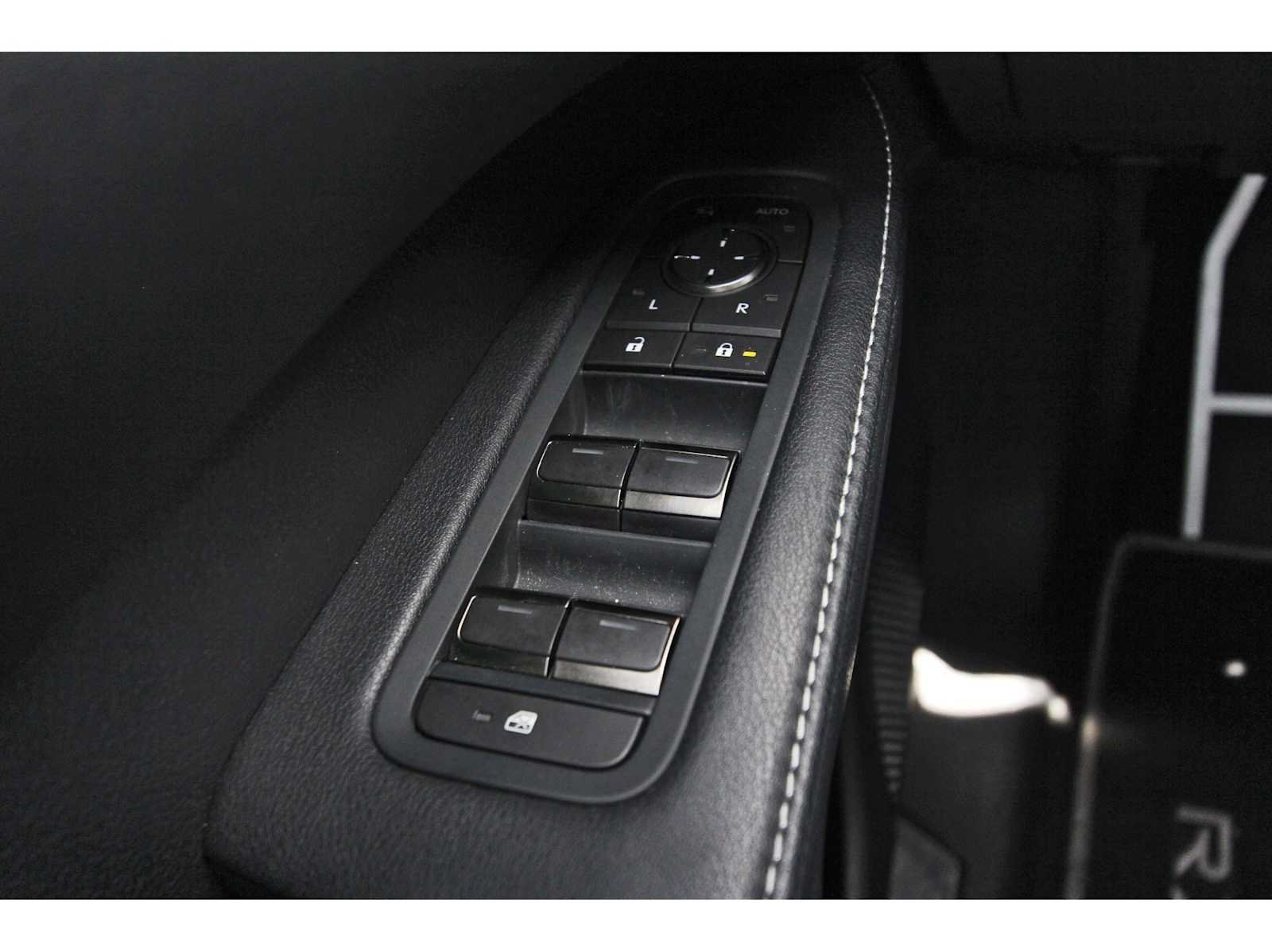 Used 2025 Lexus RX 500h F Sport w/ Convenience Package AWD/4WD image 20