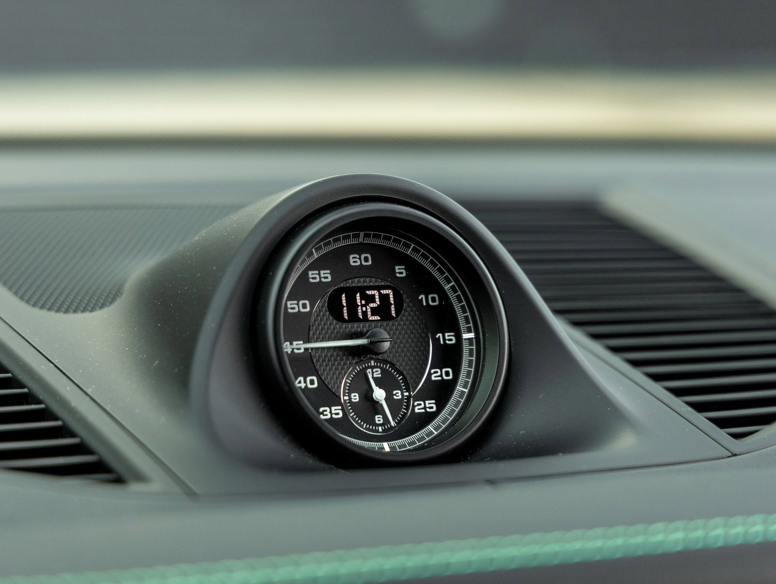 Used 2023 Porsche Macan GTS image 26