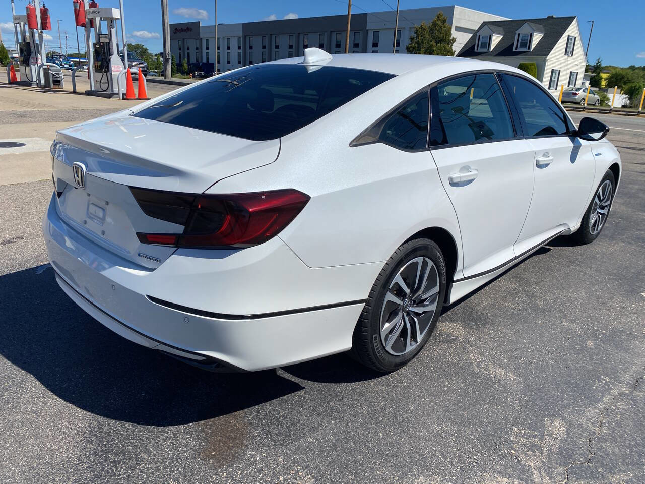 Used 2021 Honda Accord EX-L image 5
