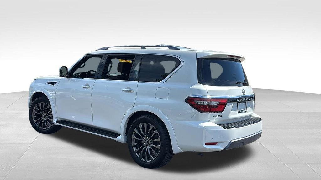 Used 2023 Nissan Armada Platinum w/ Captain's Chairs Package AWD/4WD image 5