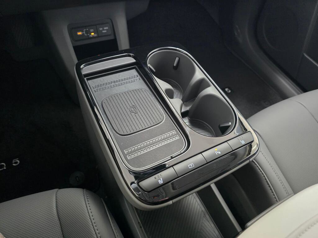 New 2026 Hyundai Ioniq 5 SEL image 30