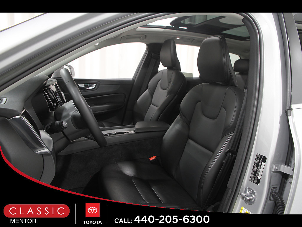 Used 2023 Volvo XC60 T8 Core w/ Climate Package AWD/4WD image 6