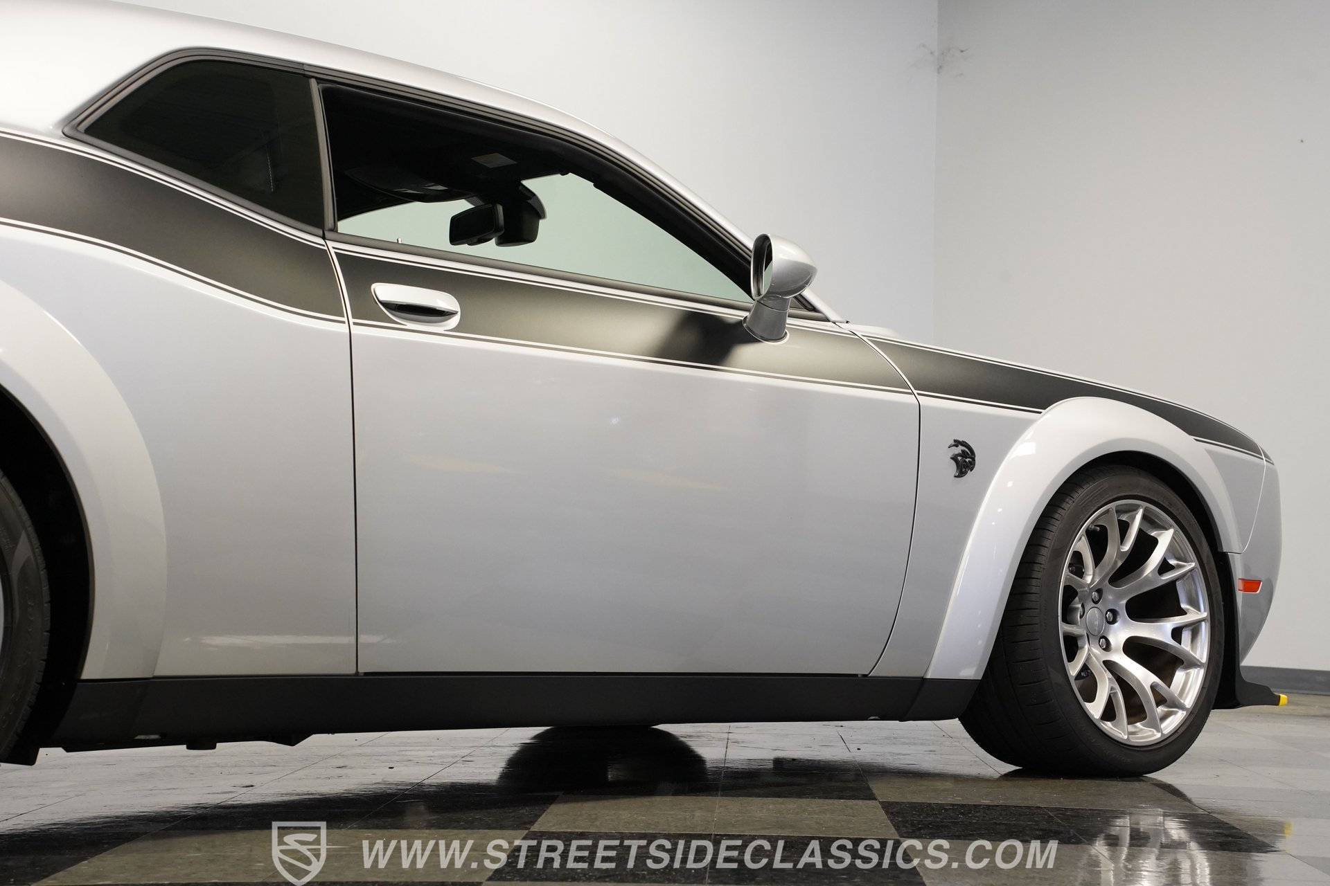Used 2023 Dodge Challenger SRT Hellcat RWD image 29