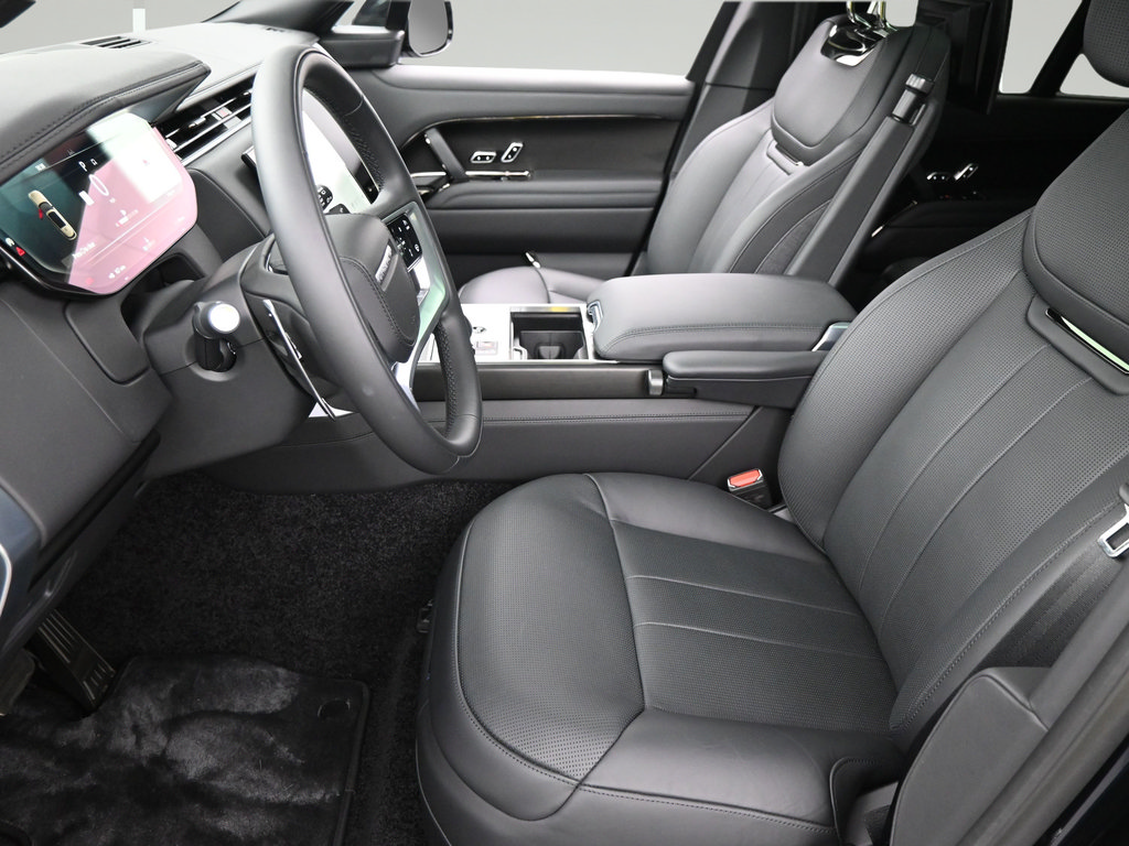 New 2025 Land Rover Range Rover SV AWD/4WD image 5