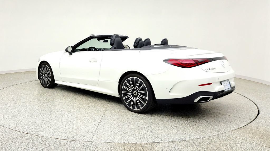 Used 2025 Mercedes-Benz CLE 450 4MATIC Cabriolet image 7
