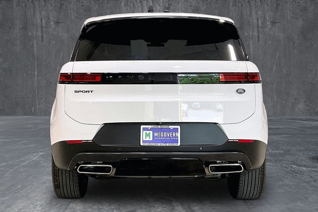 Used 2023 Land Rover Range Rover Sport SE AWD/4WD image 5