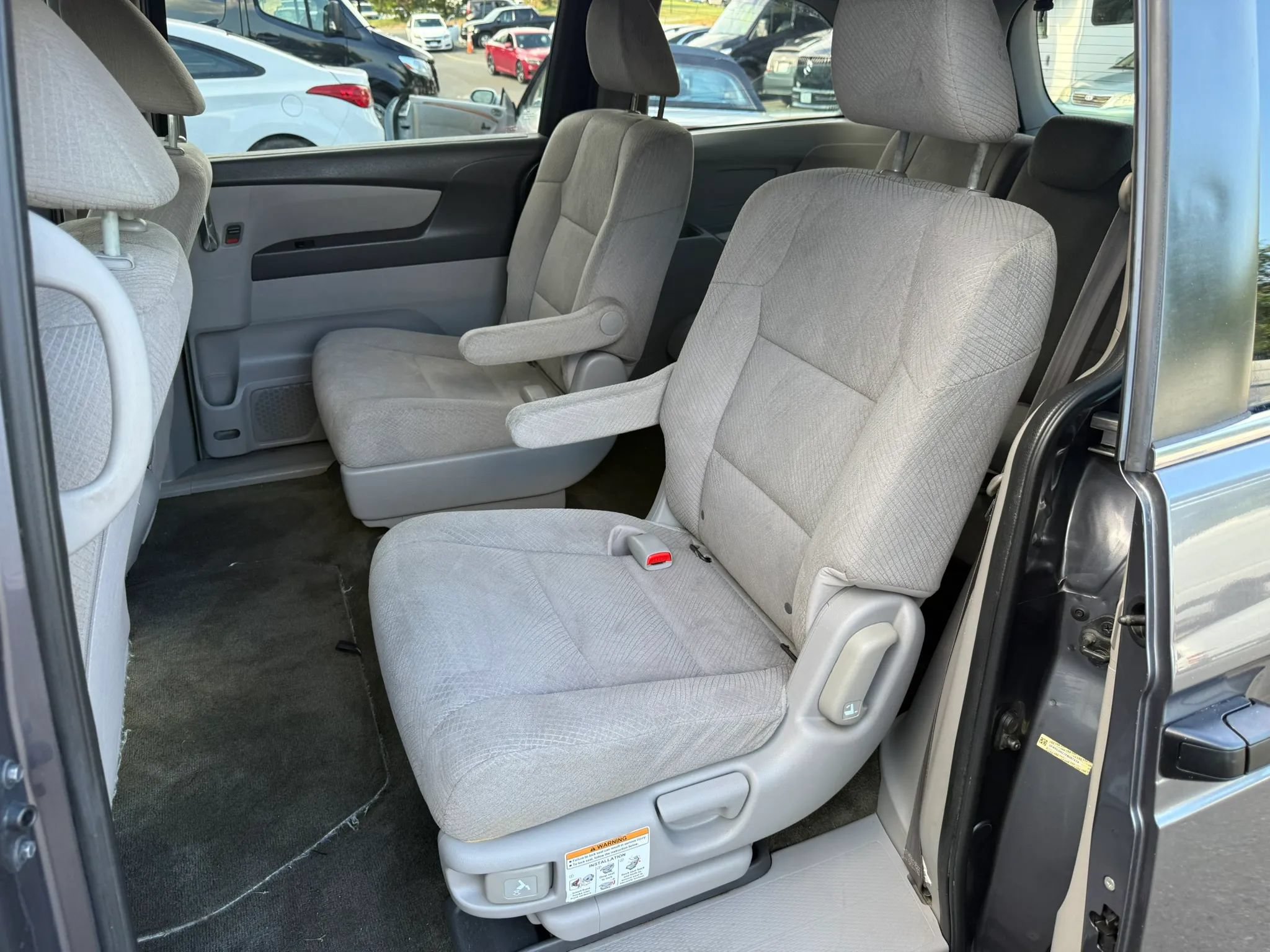 Used 2015 Honda Odyssey LX image 22
