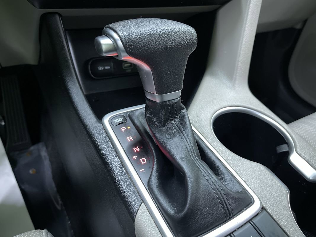 Used 2022 Kia Sportage LX image 25