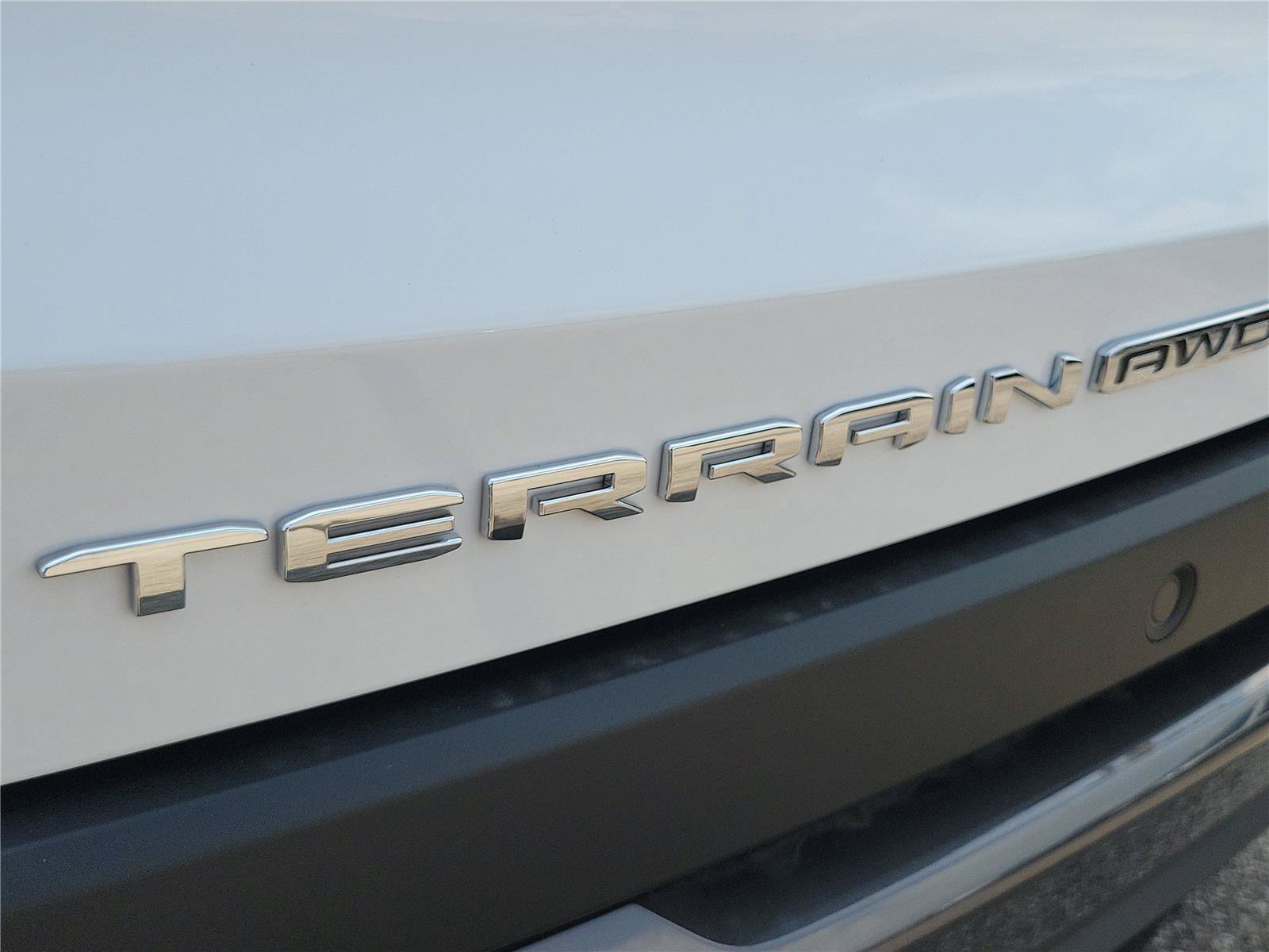 New 2027 GMC Terrain Elevation w/ Elevation Premium Package AWD/4WD image 5