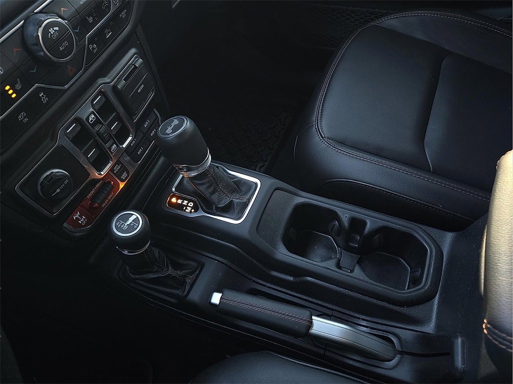 Used 2021 Jeep Wrangler Unlimited Rubicon w/ Trailer Tow Package image 21