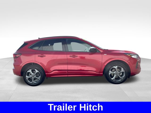 Used 2023 Ford Escape ST-Line w/ Tech Pack #1 AWD/4WD image 6