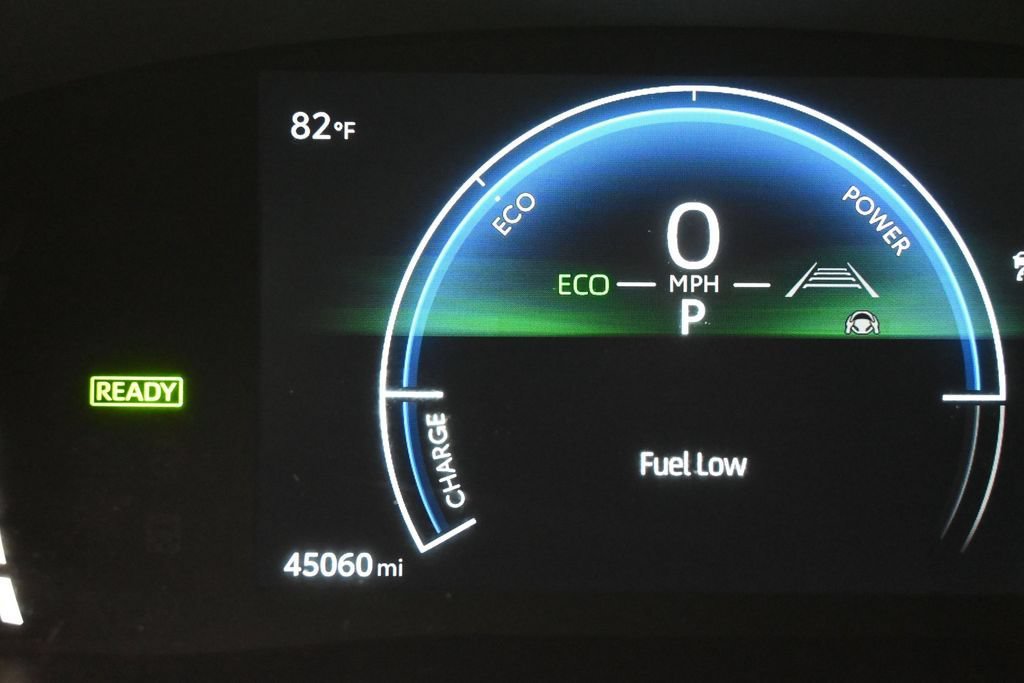 Certified 2025 Toyota Camry LE w/ Convenience Package FWD image 16