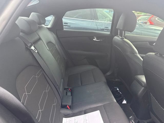 Used 2023 Kia Forte GT-Line w/ GT-Line Premium Package FWD image 11