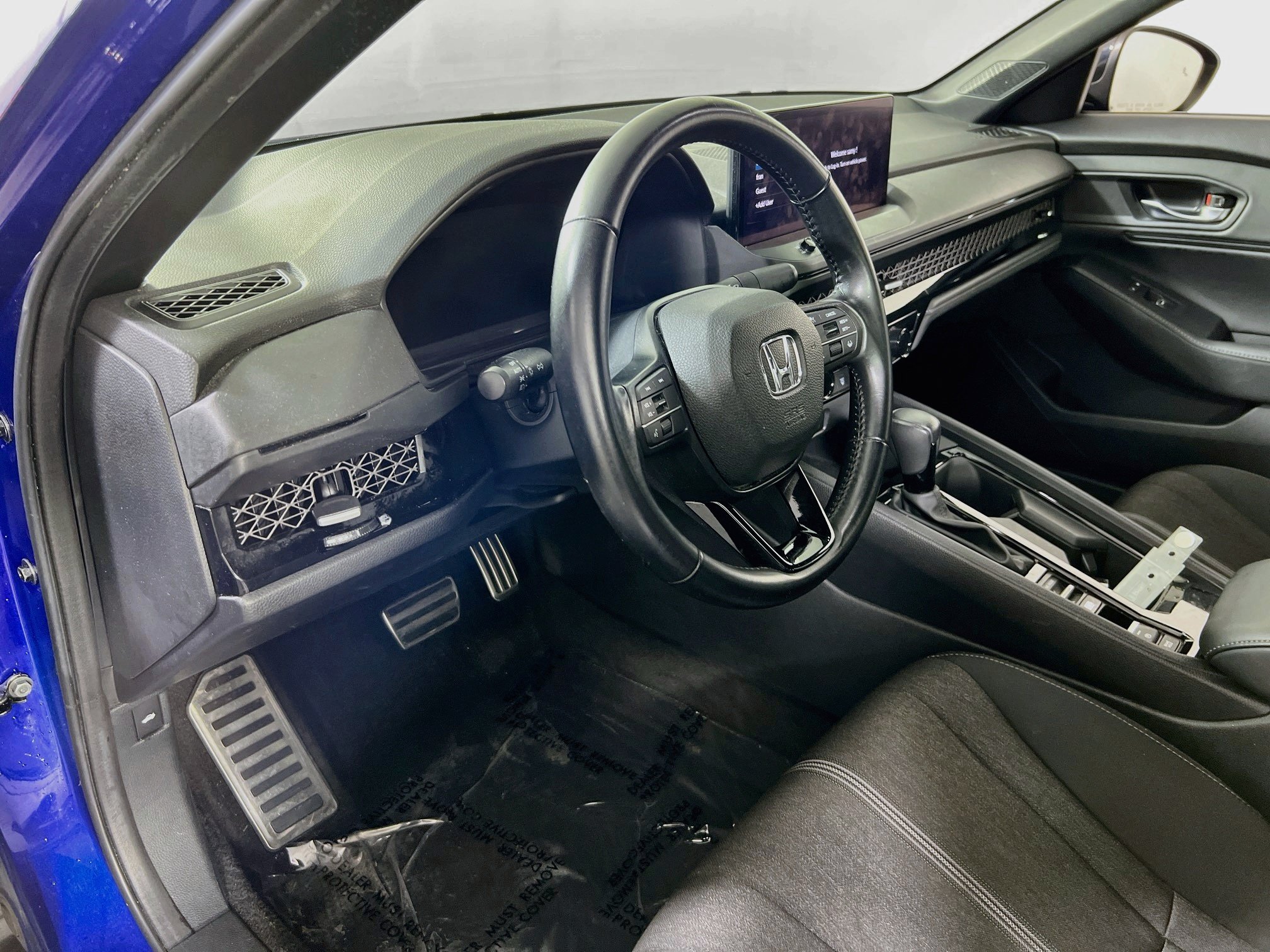 Used 2023 Honda Accord Sport image 9