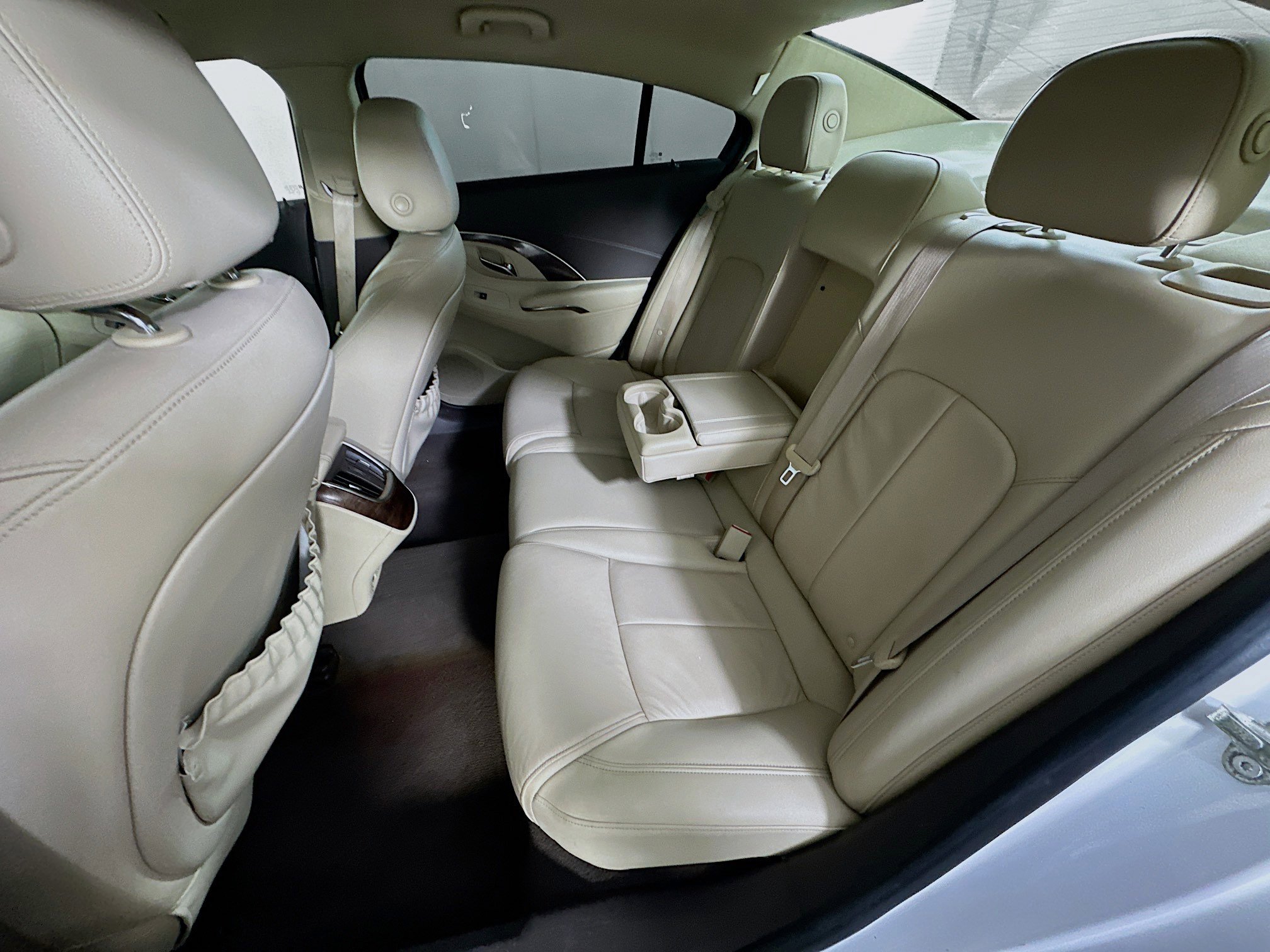 Used 2016 Buick LaCrosse Leather FWD image 27