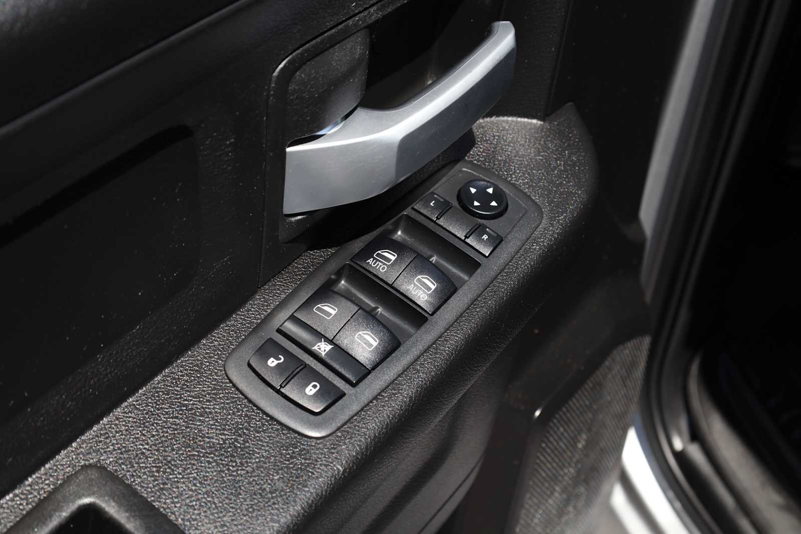 Used 2019 RAM 2500 Tradesman AWD/4WD image 43