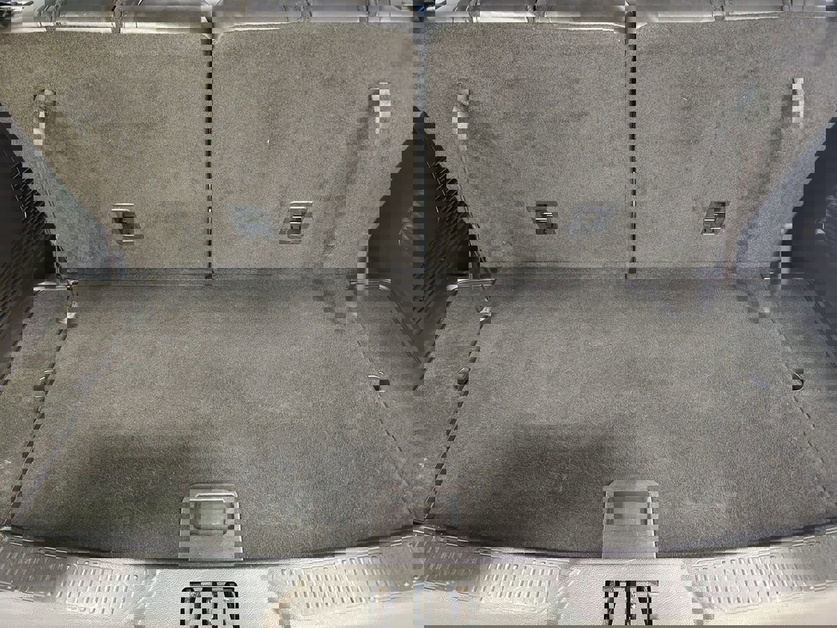 Used 2021 Ford Explorer XLT w/ Equipment Group 202A image 54