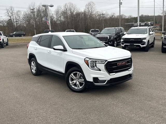 Certified 2024 GMC Terrain SLE image 2