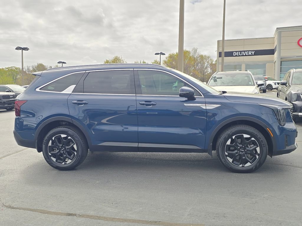 Used 2024 Kia Sorento S w/ Panoramic Sunroof Package video 2