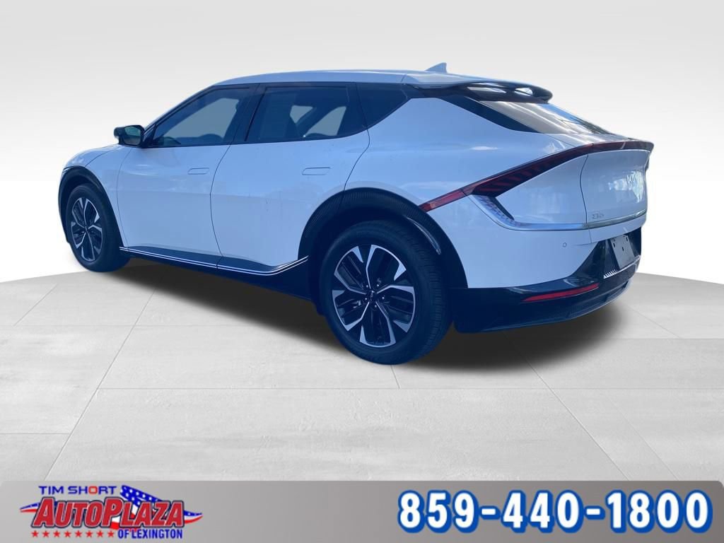 Used 2024 Kia EV6 Wind image 5